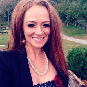 Meet your Posher, Denáe